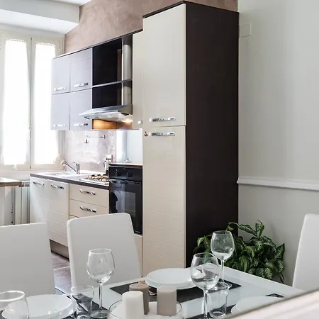 Frattina Royal Apartamento