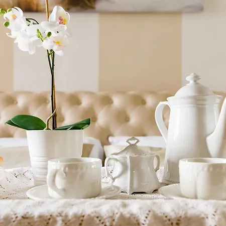 Apartment Frattina Royal