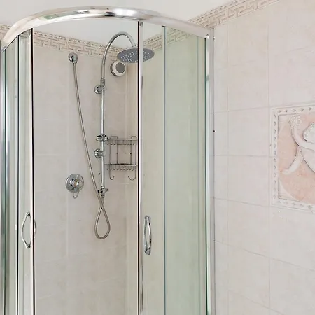 Frattina Royal Apartment